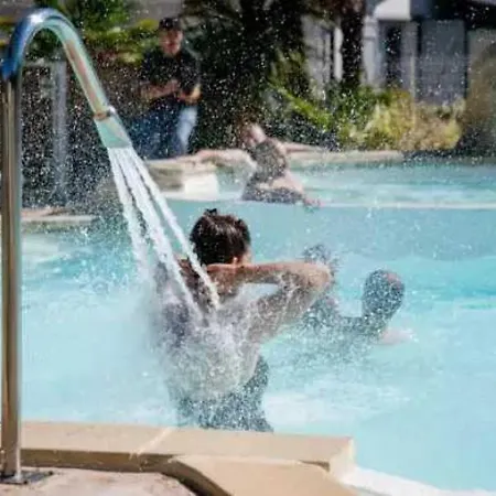 4 Etoiles - Piscine - Eebifc Шале *